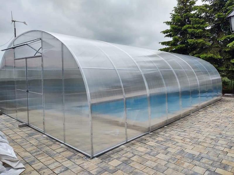 Fundament pod gewächshaus