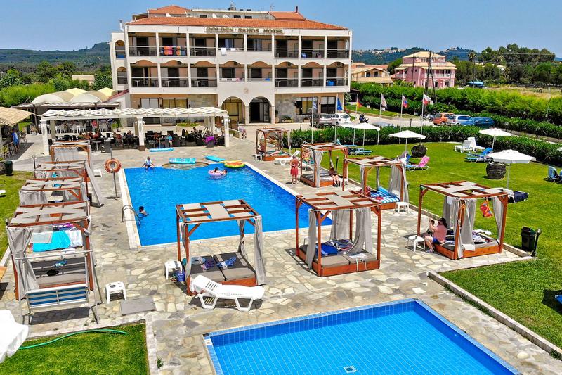 Najpiękniejsze plaże z golden sand