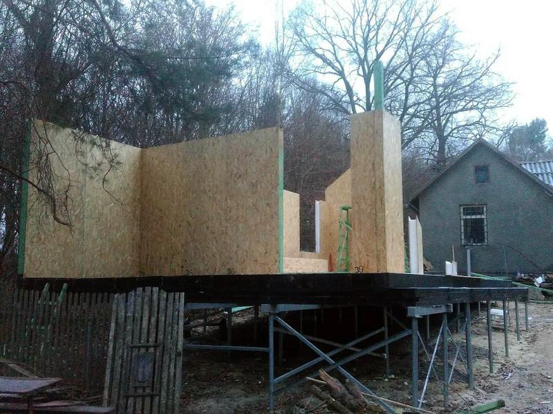 Jak zbudować solidny fundament palowy dla domu szkieletowego?