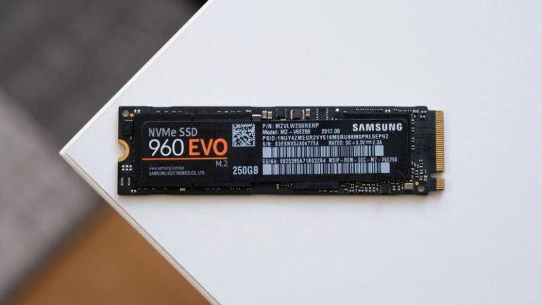 Jak skutecznie zamontować dysk M.2 w swoim komputerze?