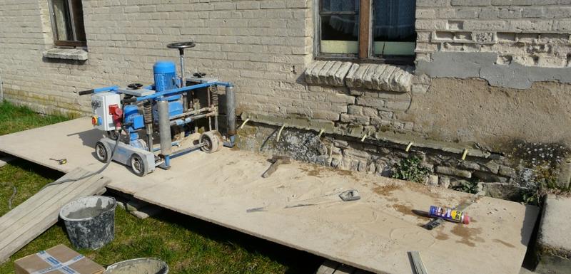 Jakie są koszty podcinania fundamentów i co warto wiedzieć?