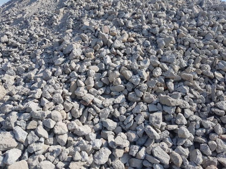 Ile kruszywa potrzebujesz na 1m3 betonu? Kluczowe informacje dla budowlanych.