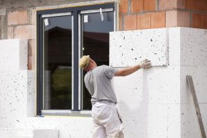 Wybór odpowiedniego styropianu na ocieplenie stropu – co warto wiedzieć?