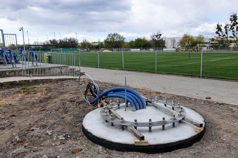 Fundamenty pod słupy oświetleniowe