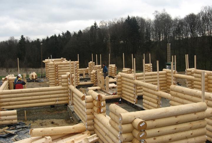 Koszty budowy domu z bali