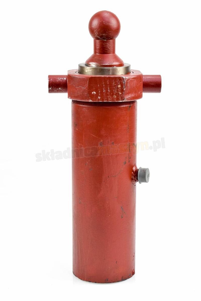 Montaż siłownika w przyczepie