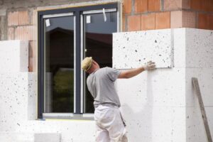 Wybór idealnego styropianu do ocieplenia komina – kluczowe wskazówki