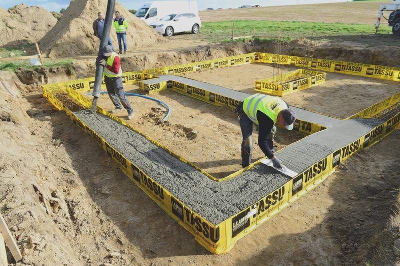 Etapy zalewania fundamentu