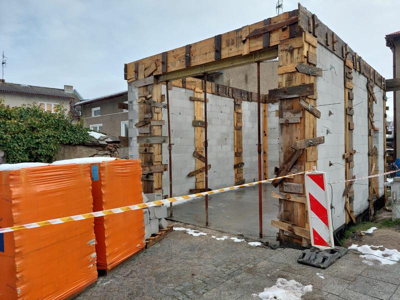 Koszty budowy garażu