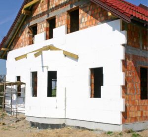 Jak wybrać najlepszy styropian elewacyjny dla Twojego domu?