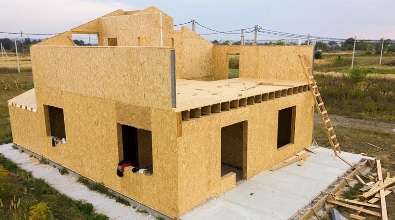 Praktyczny poradnik: Jak zbudować dom z płyty OSB krok po kroku